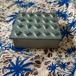 Vilmain box with hearts. Trinket box